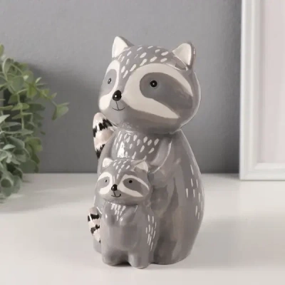 Копилка енот с малышом керамика 12,3*12,5*17,7см 10327644